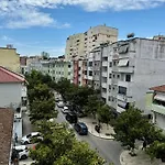 Center Gem With Jacuzzi & Terrace * Durrës