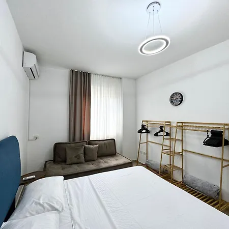 Center Gem With Jacuzzi & Terrace *