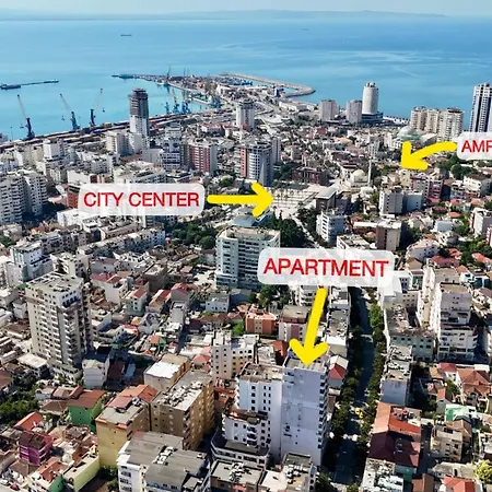 Center Gem With Jacuzzi & Terrace 公寓 Durrës