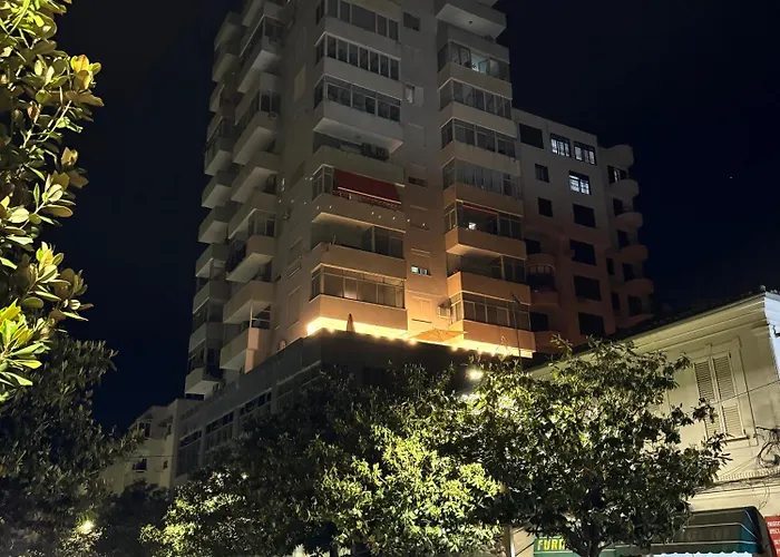 Center Gem With Jacuzzi & Terrace Apartmán *