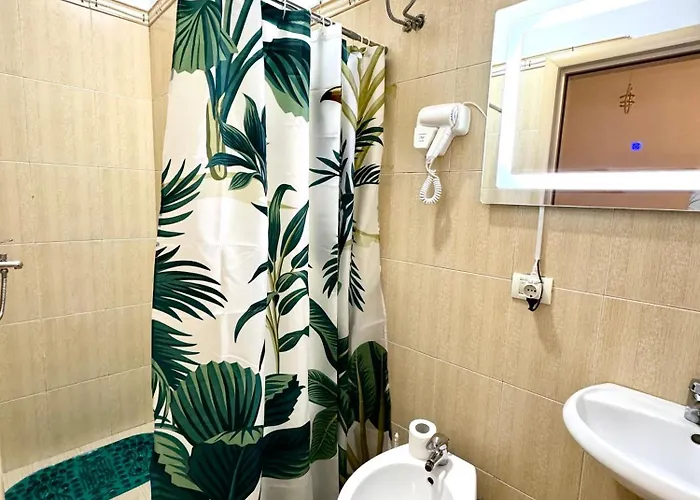 Apartmán Center Gem With Jacuzzi & Terrace Durrës