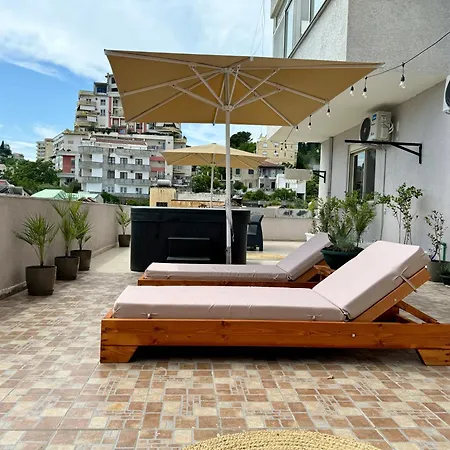 Center Gem With Jacuzzi & Terrace Apartment *