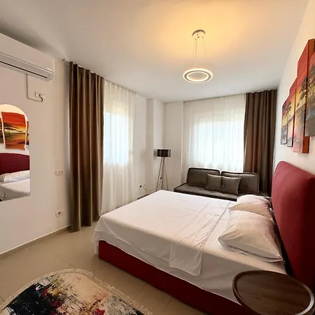 Center Gem With Jacuzzi & Terrace *
