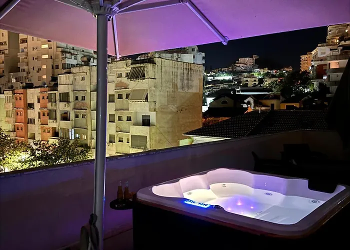 Apartment Center Gem With Jacuzzi & Terrace *